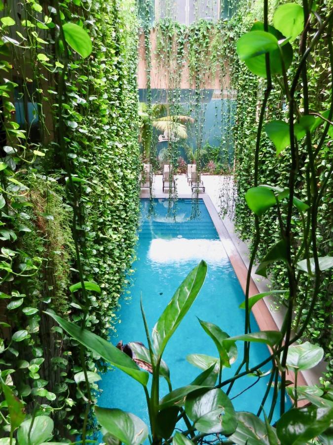 Palmarena Rooms & Residences - Long Stay Comfort With Parking, Sauna, Gym & Pool - Steps From 5Th Avenue بلايا ديل كارمن المظهر الخارجي الصورة